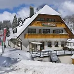 & Restaurant Gruener Baum - Gruene Oase Am Szálloda