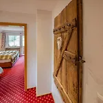 & Restaurant Gruener Baum - Gruene Oase Am 호텔 3*