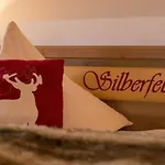 호텔 & Restaurant Gruener Baum - Gruene Oase Am