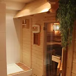 & Restaurant Gruener Baum - Gruene Oase Am 호텔 펠트베르크