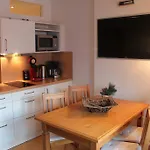 & Restaurant Gruener Baum - Gruene Oase Am 호텔 펠트베르크