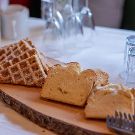 فندق & Restaurant Gruener Baum - Gruene Oase Am