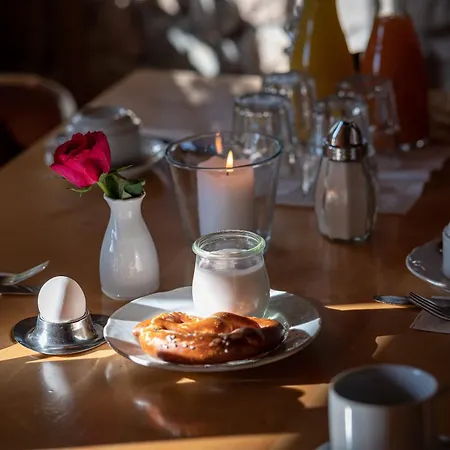 فندق & Restaurant Gruener Baum - Gruene Oase Am