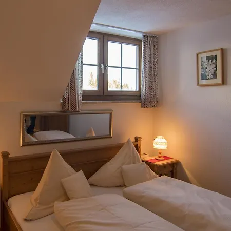 Hotel & Restaurant Gruener Baum - Gruene Oase Am