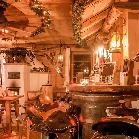 & Restaurant Gruener Baum - Gruene Oase Am Feldberg (Baden-Wurttemberg)